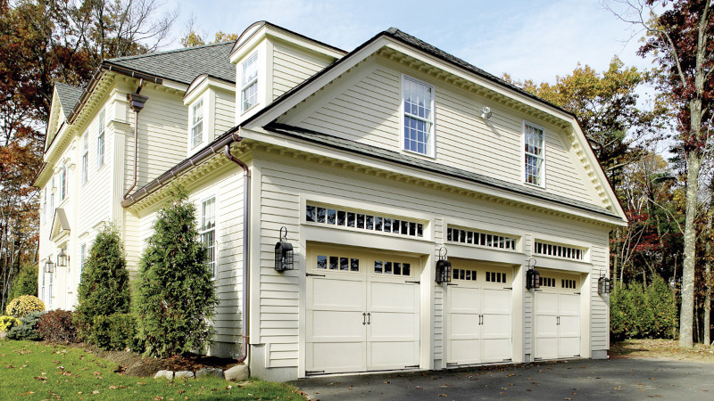 How to Choose the Right Garage Doors for Your Home